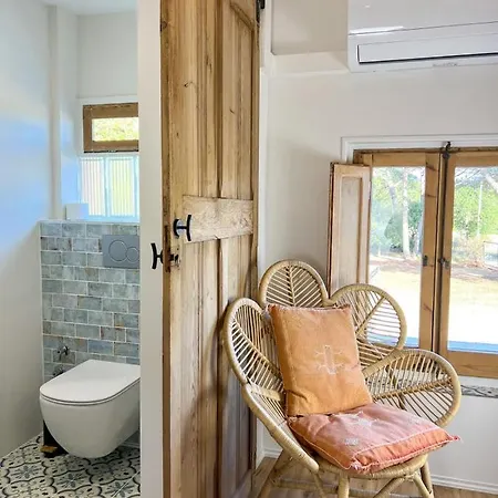 Jan Vives Bed & Breakfast *