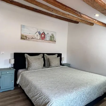 Jan Vives Bed & Breakfast *